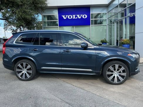 Certified 2024 Volvo XC90 B6 Plus AWD/4WD image 2