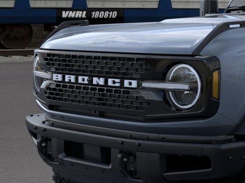 New 2025 Ford Bronco Badlands image 19