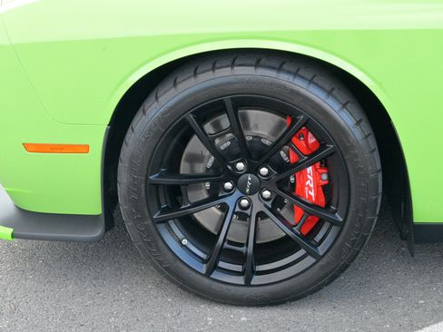 Used 2023 Dodge Challenger SRT Hellcat image 9