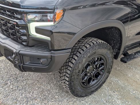 New 2026 Chevrolet Silverado 1500 ZR2 w/ ZR2 Bison Edition image 9