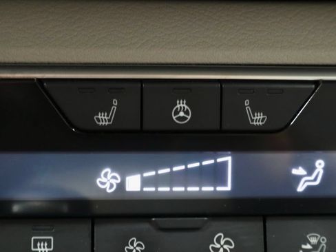 Certified 2024 Nissan Altima 2.5 SL AWD/4WD image 4