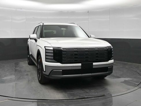New 2026 Hyundai Palisade Limited AWD/4WD image 2