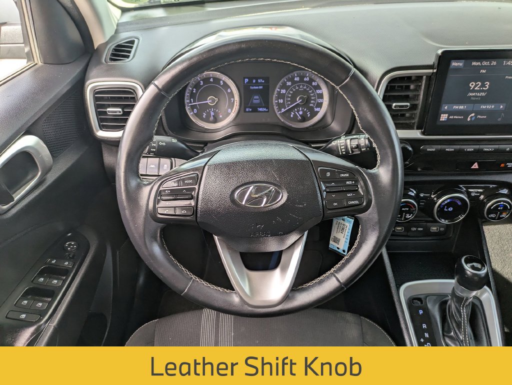 Used 2022 Hyundai Venue SEL FWD image 33