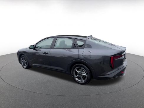 Used 2025 Kia K4 FWD image 10