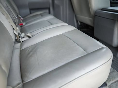 Used 2018 Nissan NV 3500 SL RWD image 31