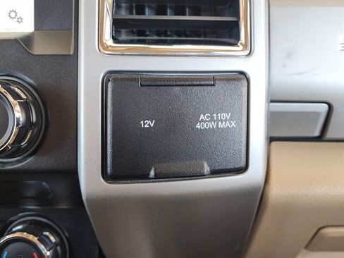 Used 2018 Ford F250 Lariat w/ Lariat Value Package AWD/4WD image 64