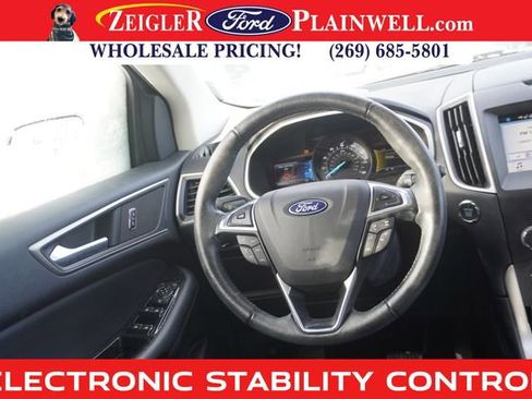Used 2019 Ford Edge SEL w/ Equipment Group 201A image 9