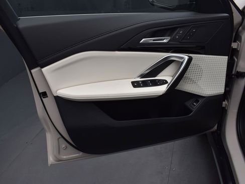 New 2026 BMW X1 xDrive28i w/ Technology Package image 11