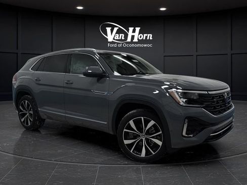 Used 2024 Volkswagen Atlas Cross Sport SEL Premium R-Line image 42