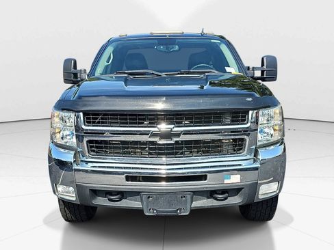 Used 2009 Chevrolet Silverado 3500 LTZ w/ LTZ Plus Package AWD/4WD image 8
