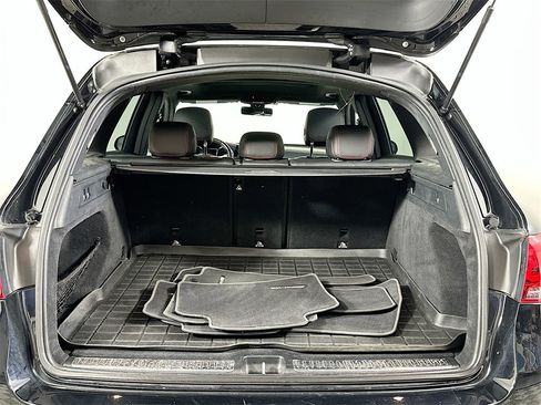 Used 2021 Mercedes-Benz GLC 43 AMG 4MATIC image 16