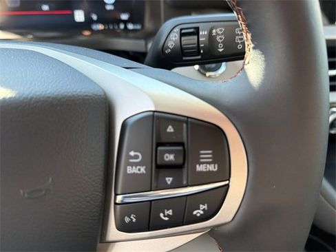 New 2026 Ford Explorer Active image 18