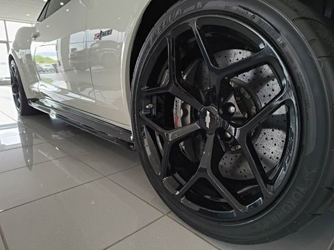 Used 2014 Chevrolet Camaro Z/28 RWD image 13