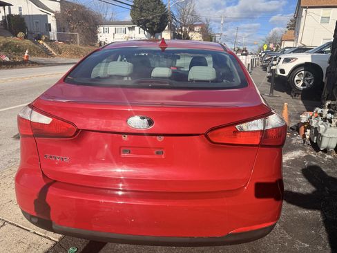 Used 2014 Kia Forte LX w/ Popular Package image 7