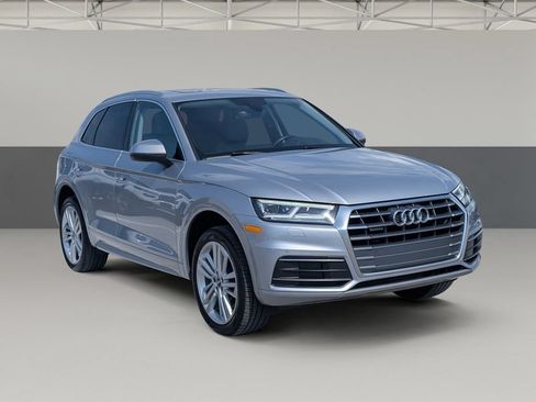 Used 2018 Audi Q5 2.0T Premium Plus AWD/4WD image 2