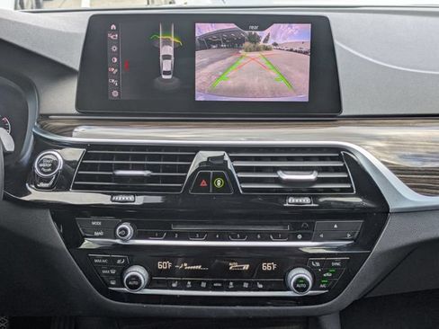 Used 2019 BMW 540i w/ Executive Package RWD image 19