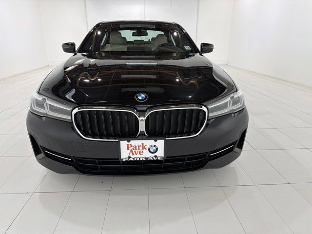 Used 2021 BMW 530i xDrive w/ Convenience Package AWD/4WD image 8