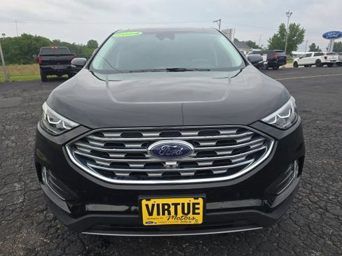 Used 2024 Ford Edge Titanium w/ Equipment Group 301A AWD/4WD image 2