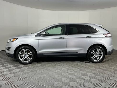 Used 2015 Ford Edge Titanium image 9