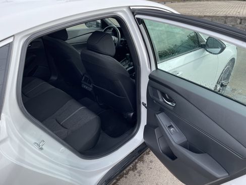 Certified 2025 Honda Accord Sport image 31