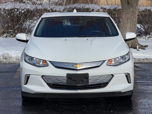 Used 2017 Chevrolet Volt LT image 2