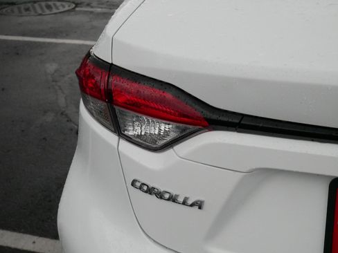 Certified 2024 Toyota Corolla LE FWD image 17