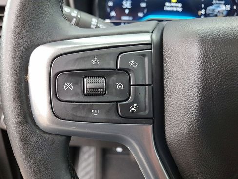 Used 2023 Chevrolet Tahoe Z71 w/ Luxury Package AWD/4WD image 23