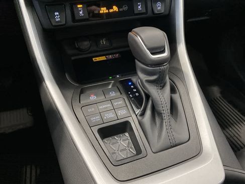 New 2025 Toyota RAV4 XLE Premium image 19