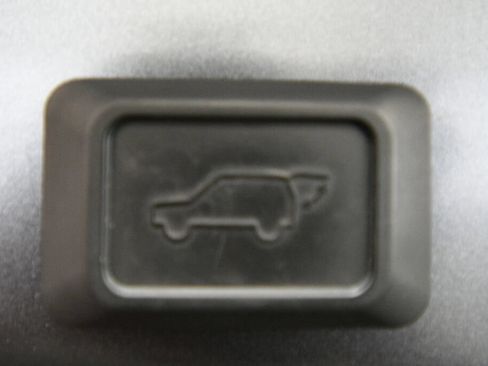 Used 2023 Toyota RAV4 SE w/ Weather & Moonroof Package AWD/4WD image 25