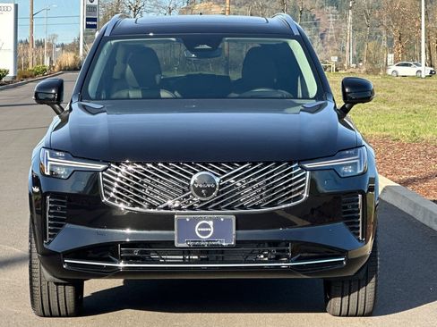New 2026 Volvo XC90 B6 Ultra w/ Protection Package Premier AWD/4WD image 8