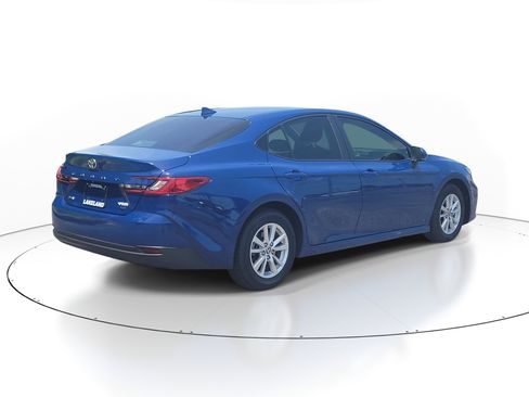 Certified 2025 Toyota Camry LE FWD image 6