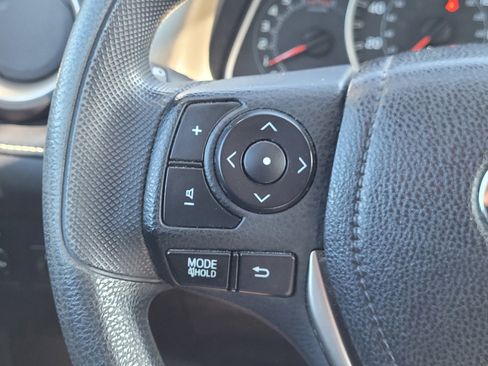 Used 2014 Toyota RAV4 XLE image 19