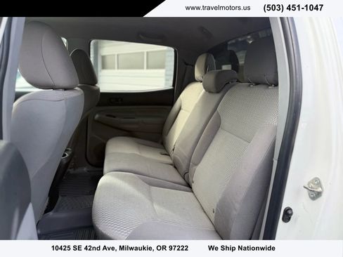 Used 2015 Toyota Tacoma 4x4 Double Cab image 16