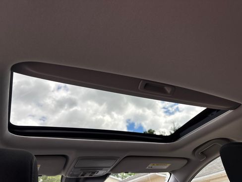 Used 2020 Honda CR-V EX image 4