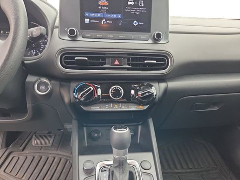 Used 2022 Hyundai Kona SEL w/ Cargo Package image 11