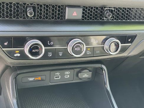 Certified 2023 Honda CR-V EX image 10