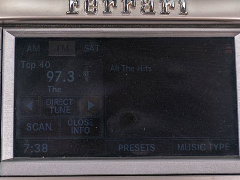 Used 2011 Ferrari California image 42