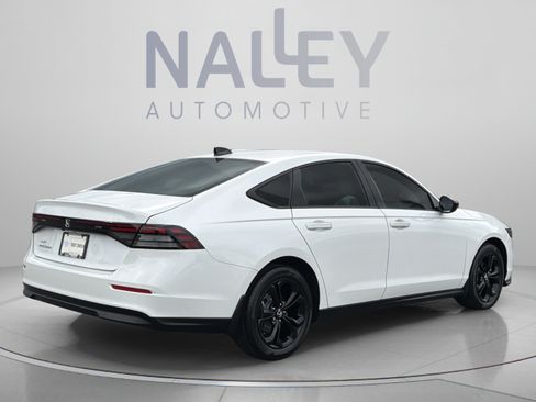 Certified 2025 Honda Accord SE image 4