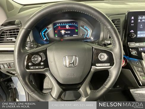 Used 2024 Honda Odyssey Touring image 43