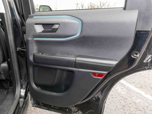 Used 2021 Ford Bronco Sport Badlands image 15