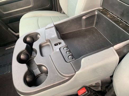 Used 2019 RAM 1500 Express AWD/4WD image 21