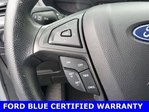 Certified 2022 Ford Edge SE w/ Black Appearance Package image 18