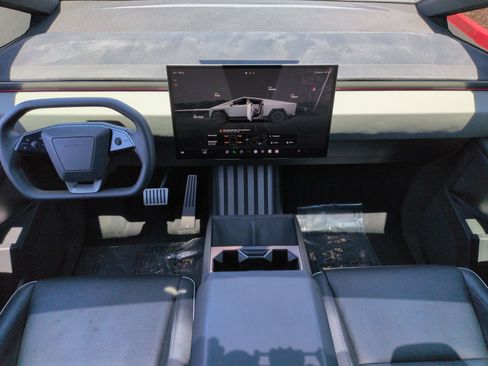 Used 2024 Tesla Cybertruck Cyberbeast AWD/4WD image 29