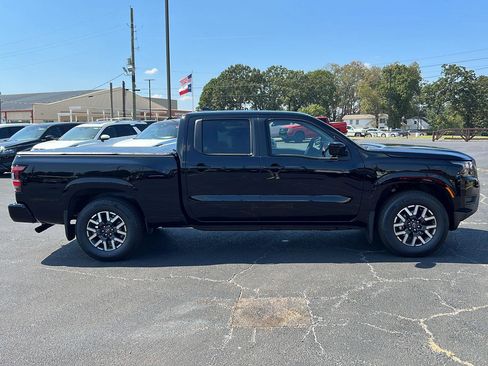 New 2026 Nissan Frontier SV w/ All-Weather Content Package image 3