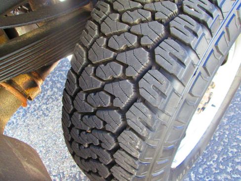 Used 2014 Ford F350 XL w/ Power Equipment Group image 4