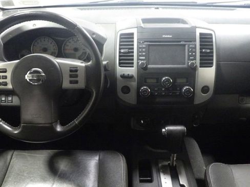 Used 2019 Nissan Frontier PRO-4X w/ Pro-4x Luxury Package image 9