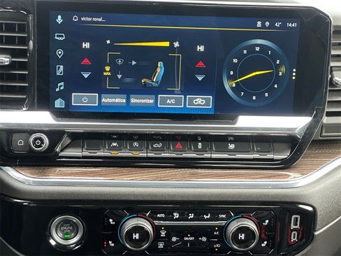 Used 2024 Chevrolet Silverado 1500 LT image 17