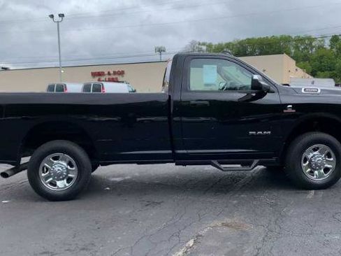 Used 2019 RAM 3500 Tradesman AWD/4WD image 9