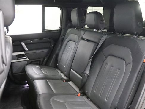 Used 2022 Land Rover Defender 110 X-Dynamic HSE image 14