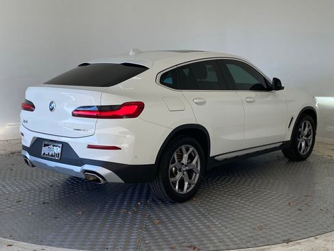 Certified 2023 BMW X4 xDrive30i w/ Premium Package image 8